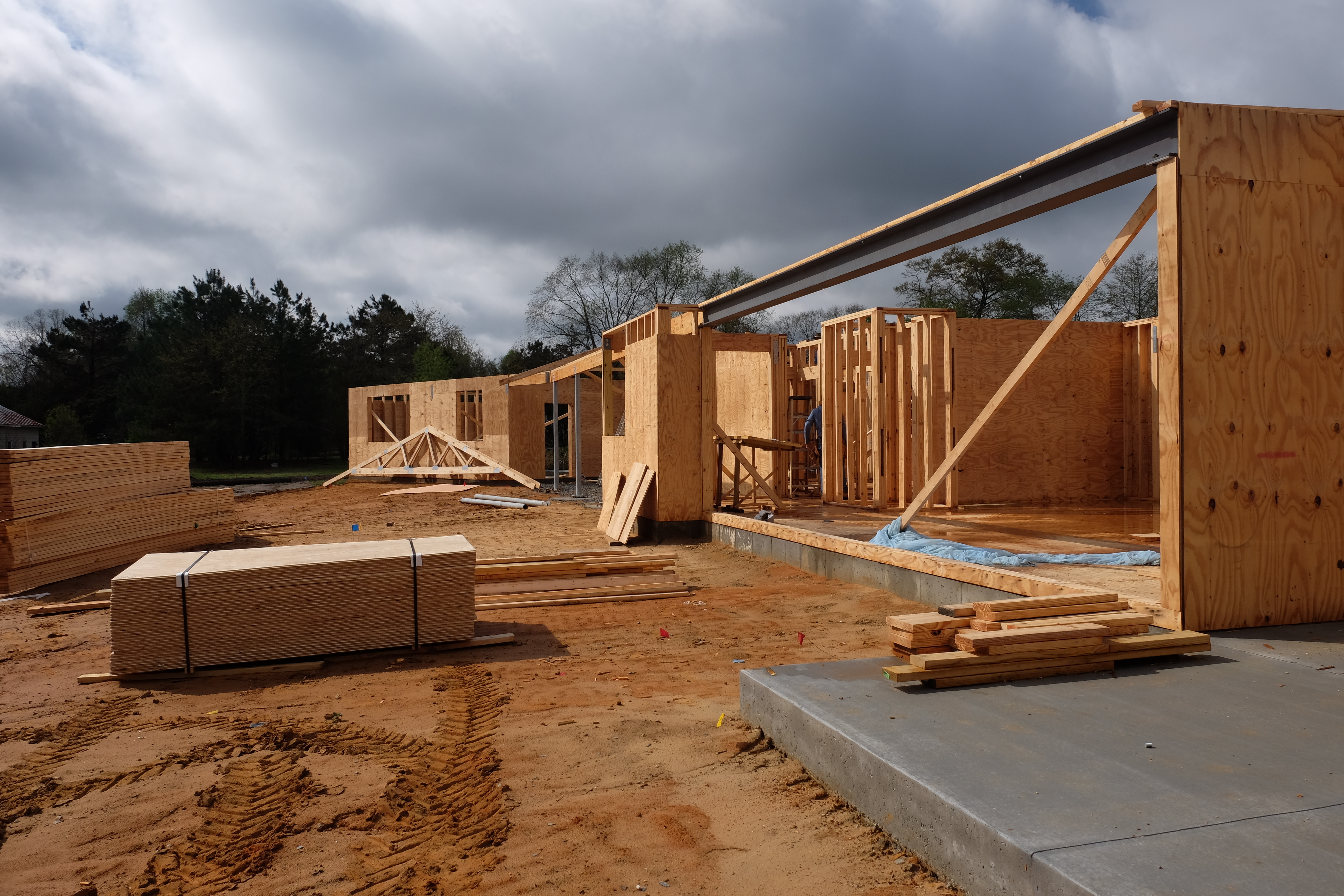 2017 9205 house from north to south on east side framed